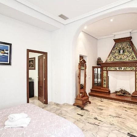 Palacete Del Porvenir Seville Ngoại thất bức ảnh
