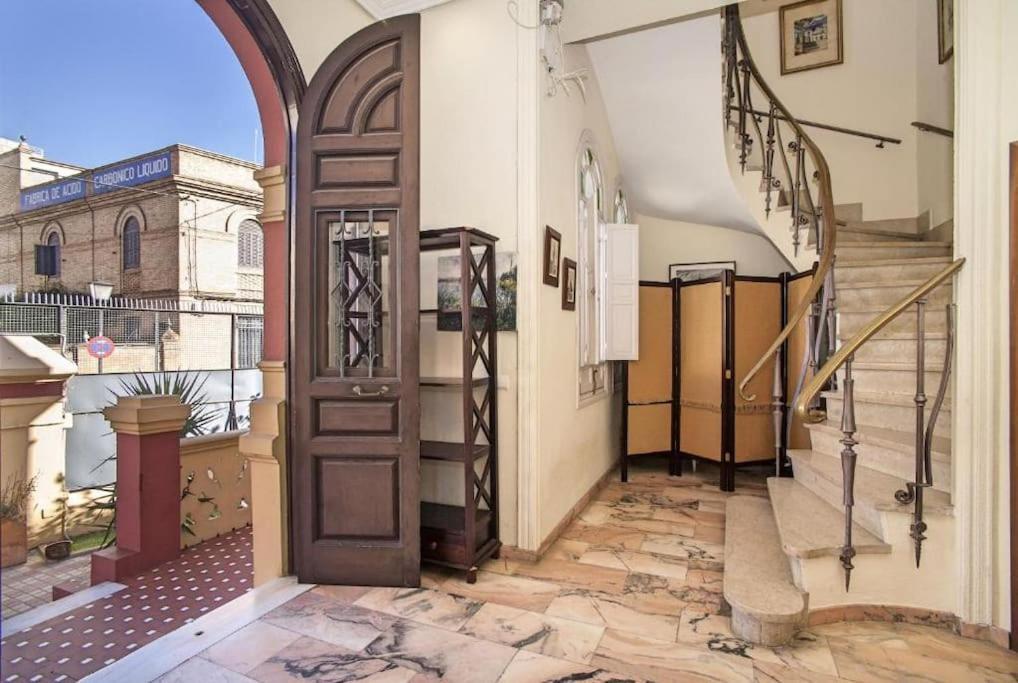 Palacete Del Porvenir Seville Ngoại thất bức ảnh