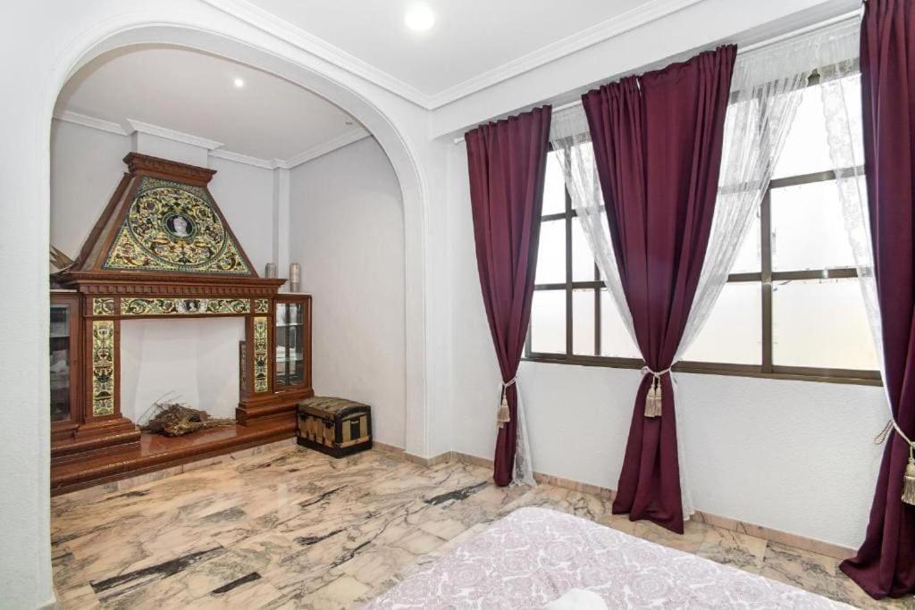 Palacete Del Porvenir Seville Ngoại thất bức ảnh